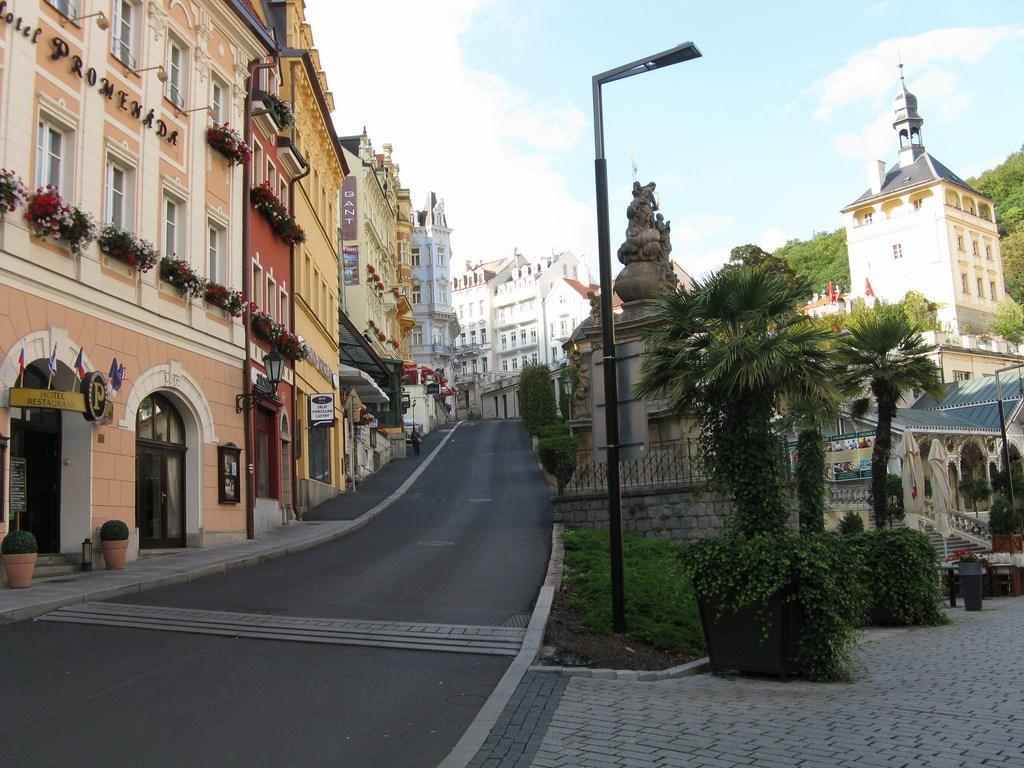 Hotel Asila Karlovy Vary Exterior foto